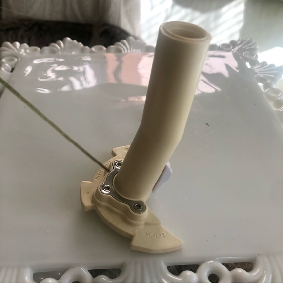 New! Cuisinart Pro Classic Food Processor DLC-10SY Series STEM - Picture 2 of 7